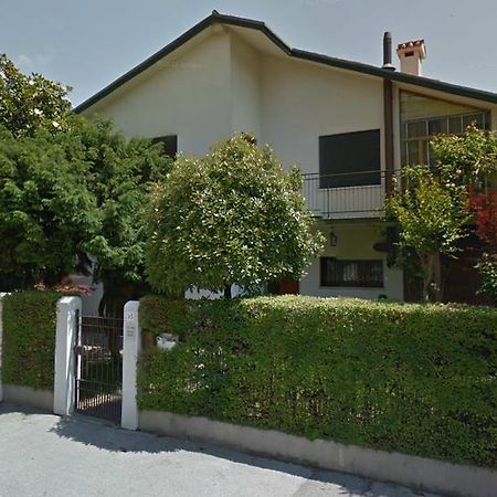 B&B Aleardi Местре Екстериор снимка