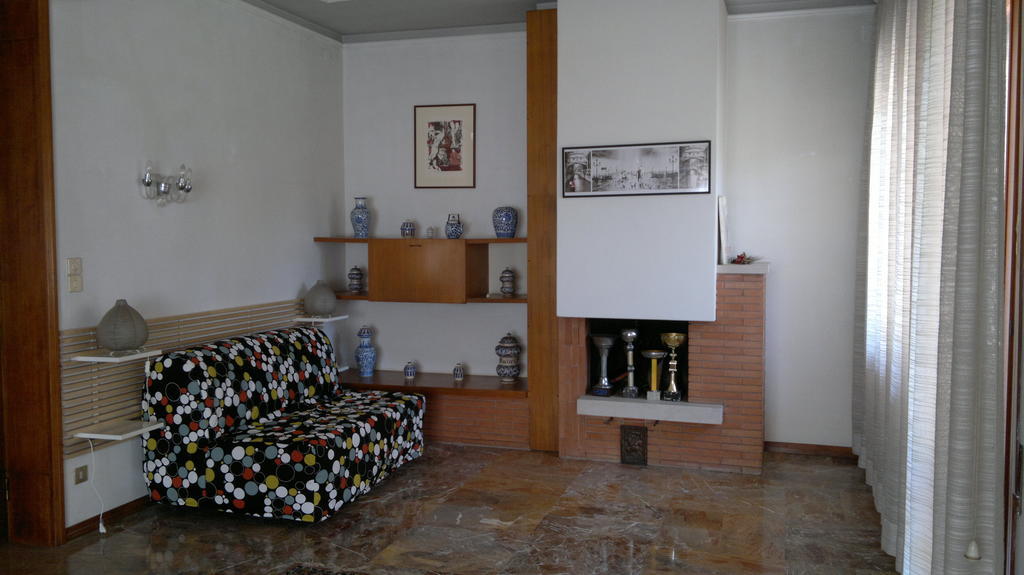 B&B Aleardi Местре Екстериор снимка